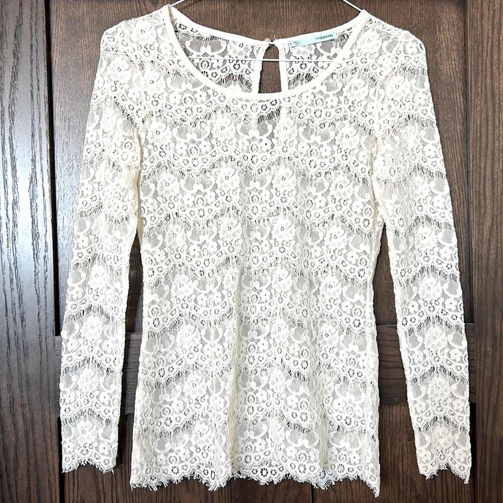 Maurices White Lace Long Sleeved Top